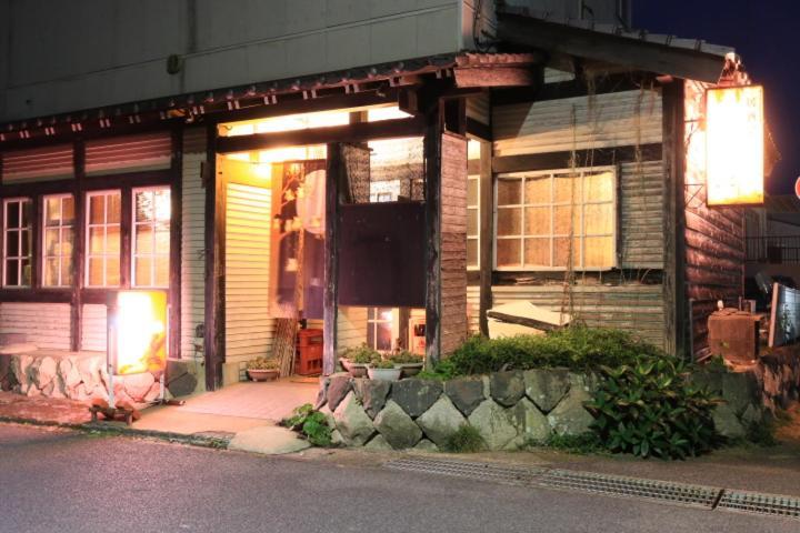 Hotel Pikaichi Second Goto Exteriér fotografie